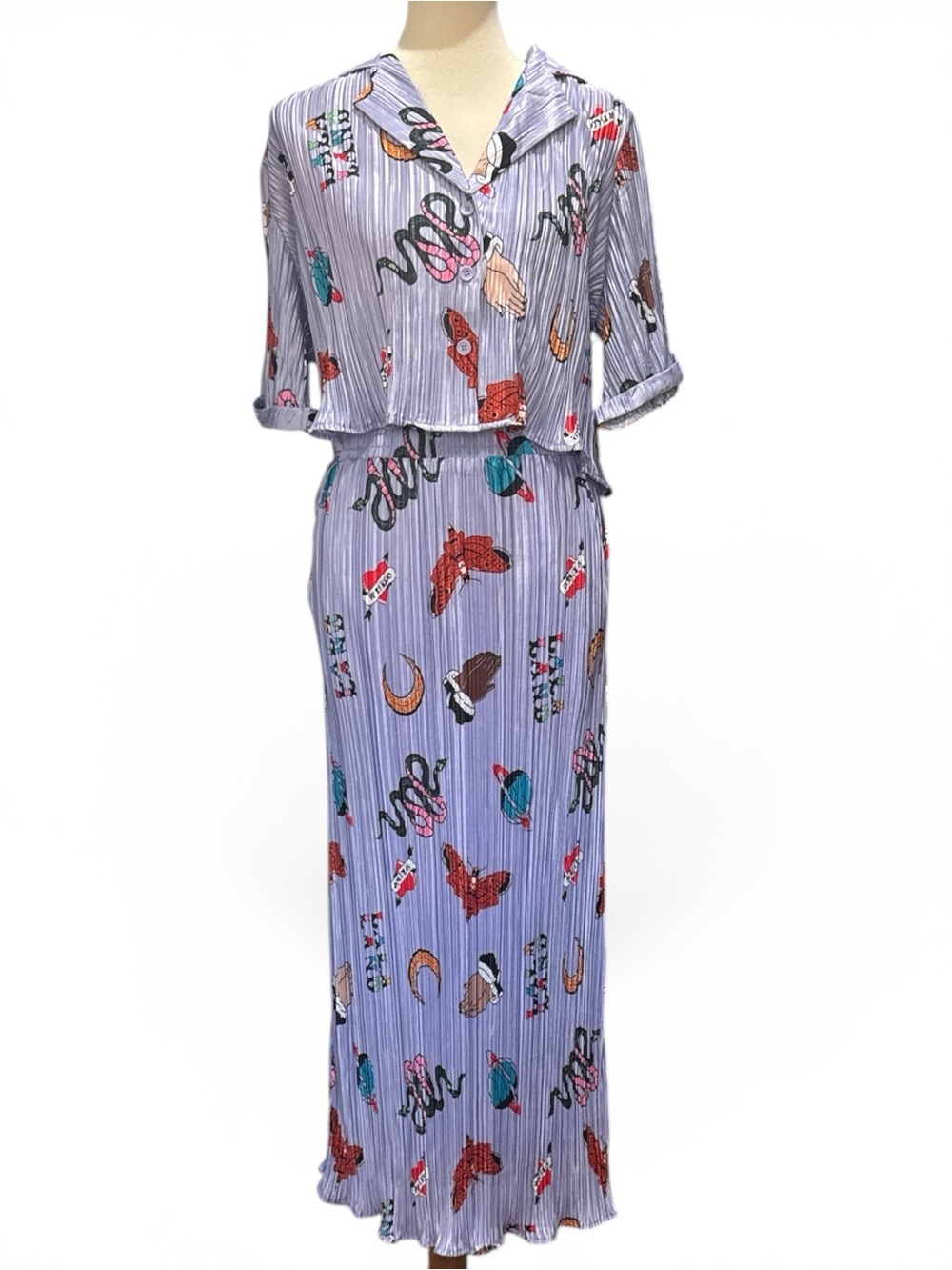 Dressed in LALA Lavender Printed Plisse Two-Piece Set #498 - Picture 2 of 5